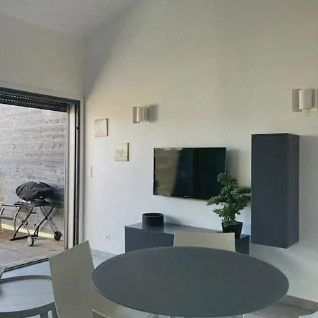 Apartamento Fonctionnel 4p Avec Piscine Et Vue