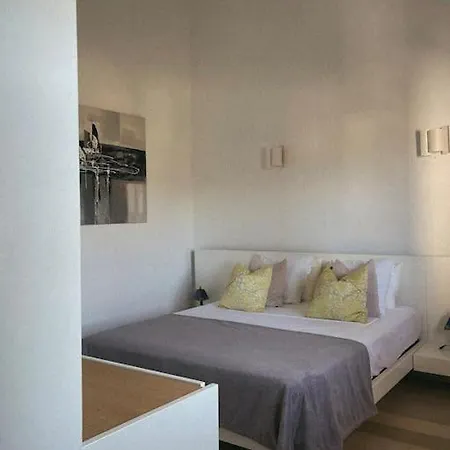 Fonctionnel 4p Avec Piscine Et Vue * Porto-Vecchio (Corsica)