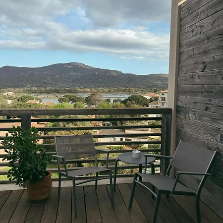 Fonctionnel 4p Avec Piscine Et Vue *